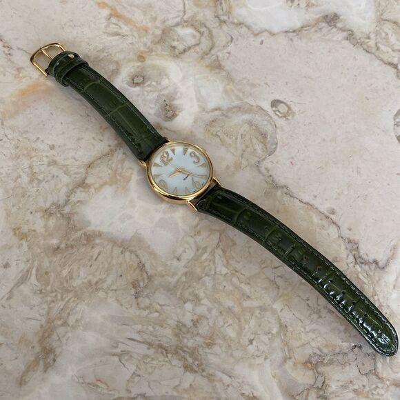 Three Red & Green Gold Tone Watches Leather Bands - Picture 6 of 16